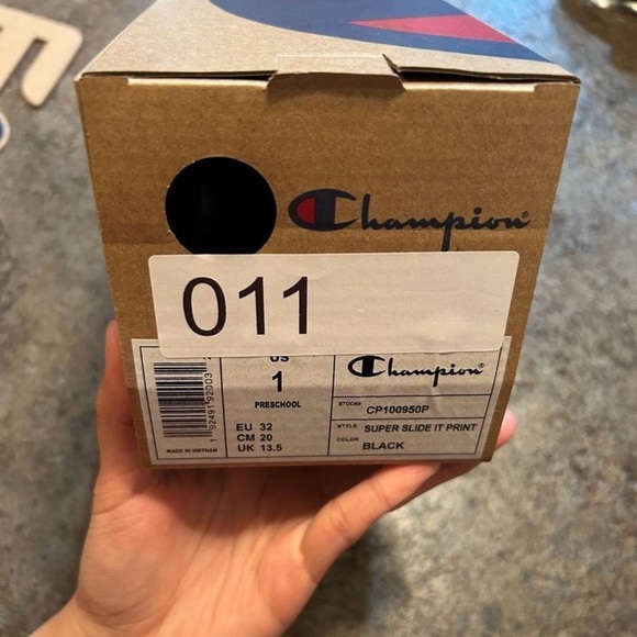 NWT Size 1 Preschool Champion
Slides Sandals​ - Picture 6 of 6